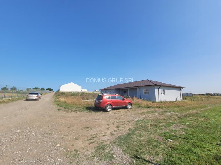 Cladire comerciala in Lumina cu 4350 mp teren - 3