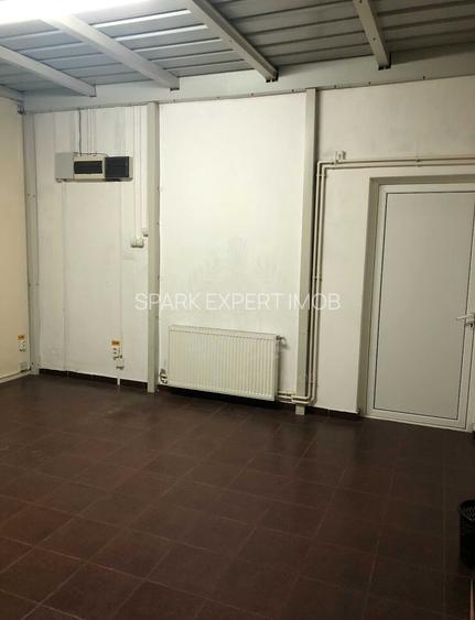 Inchiriere Hala Industriala 450 mp, Bucov - 4,5 euro/mp - 4