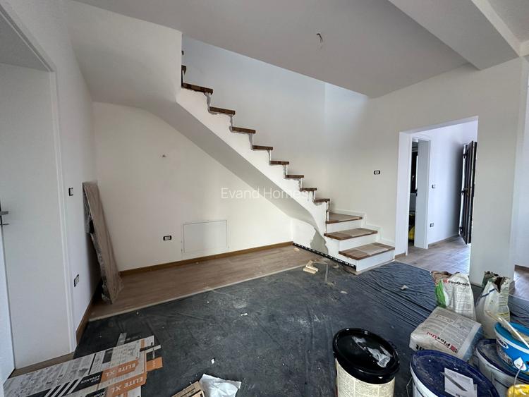 Duplex 4 camere - 94 mp utili - Cartier asfaltat - Mosnita - 14