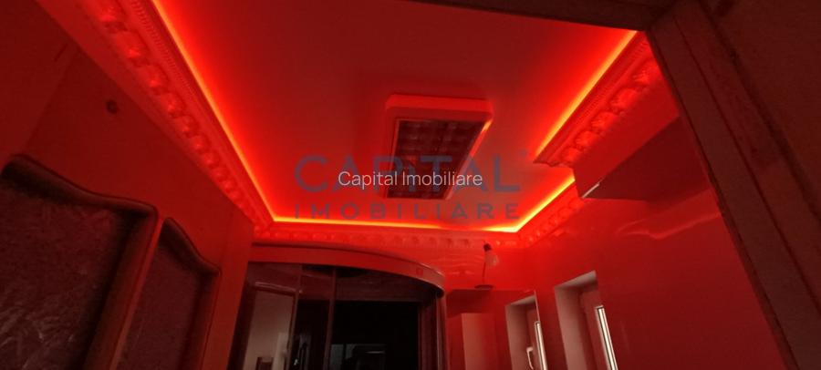 Comision 0% De vanzare apartament ultracentral cu 4 camere decomandate  - 14