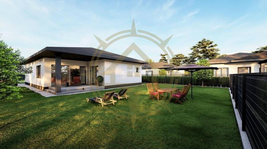 DOM00324 - Vila cu pompa de caldura sipanouri solare - 3