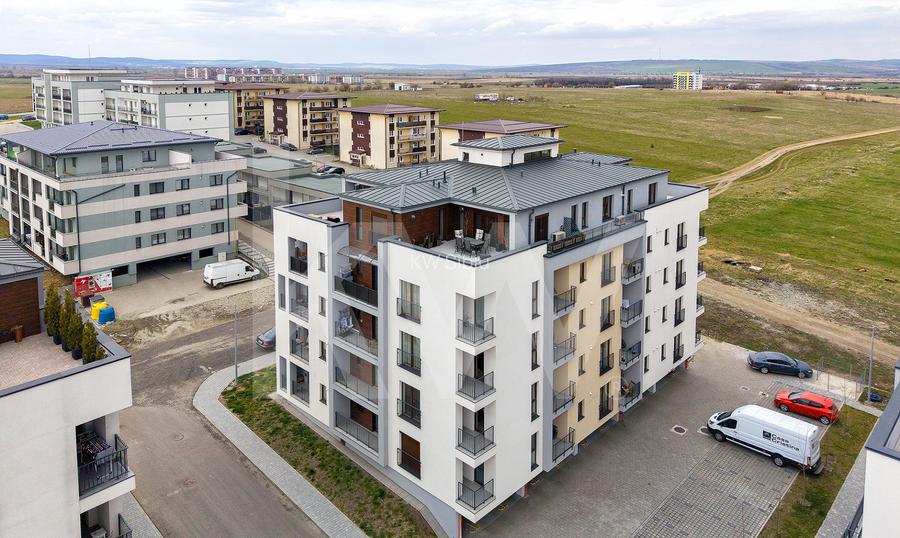 Penthouse smart în Sibiu - etaj retras, terasă generoasă - 11