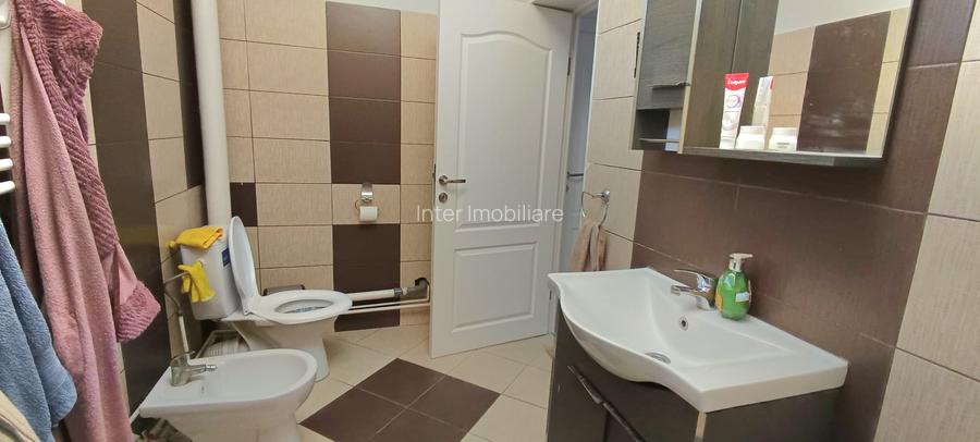 5 CAMERE  -333MP - CU 6381 TEREN  ,ARONEANU -LANGA PADURE , - 6