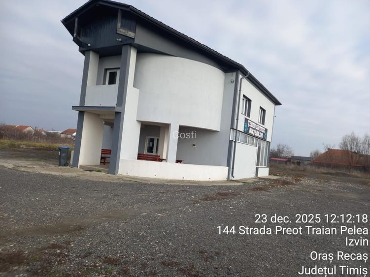 Spațiu de servicii diverse, cu teren generos - 2