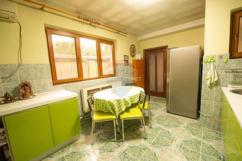 Casa de vanzare 240 mp utili , 6 camere,  teren 1000 mp, Calarasi - 22