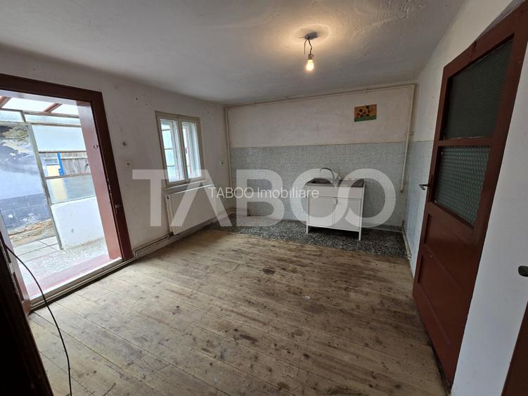 Casa de vanzare teren 412 mp garaj Terezian Sibiu COMISION 0 - 16