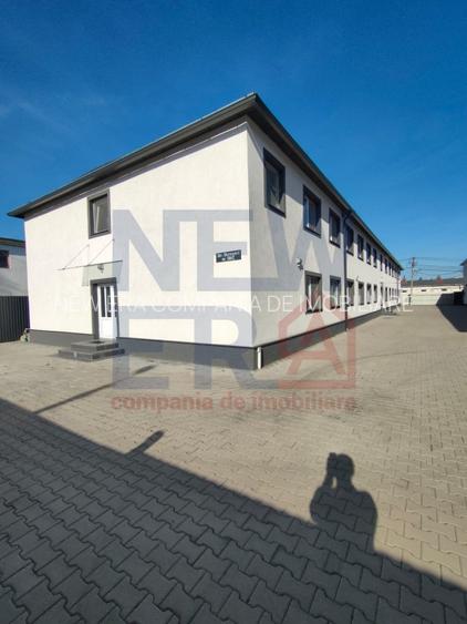 Cladire multifunctionala de vanzare – 24 locuinte, curte, randament ridicat - 2