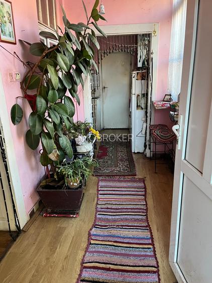 Vând casă cu teren mare în cartierul Mărăști - 9