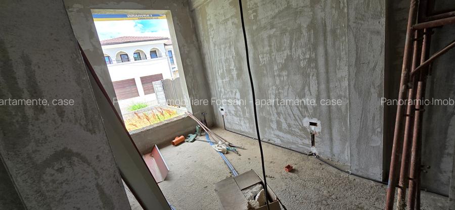 Vila de vanzare Focsani la gri, tip brancovenesc . - 27