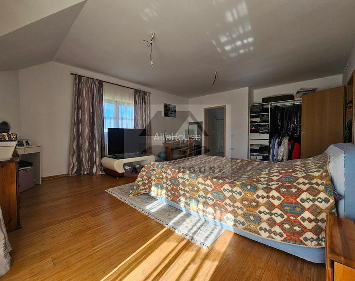 Casă individuala cu 5 camere, 270 mp, Tractorul - zona Coresi - 23