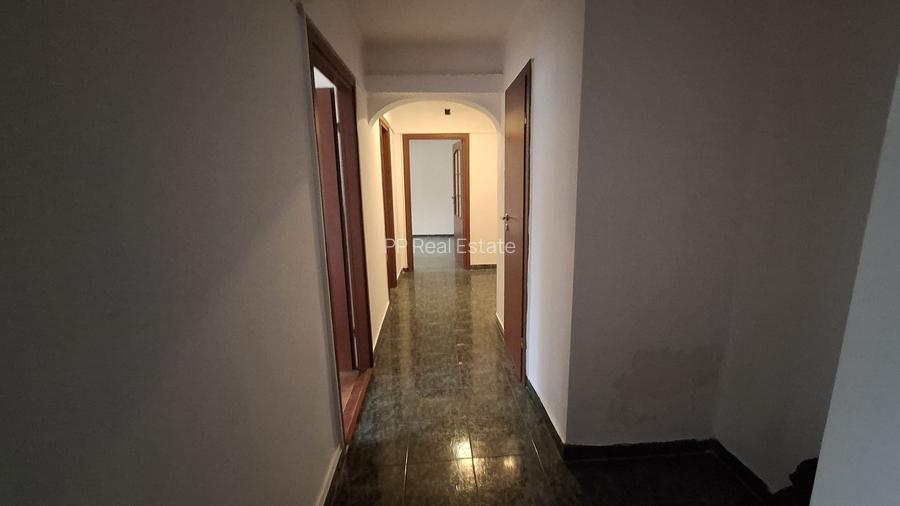 Ciresica - ap 3 cam , parter (gaze la usa ) - 3