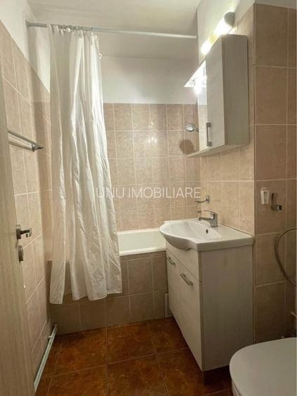 Apartament cu 2 camere - zona Centru  - Bld. Independentei - 2