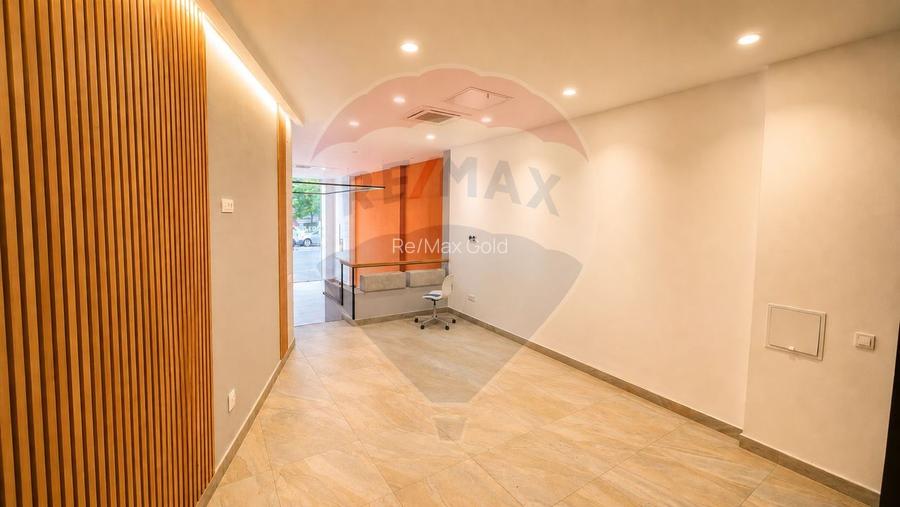 SPAȚIU COMERCIAL STRADAL 108 MP UTILI | ZONĂ CENTRALĂ | VITRINĂ 2.34M - 3