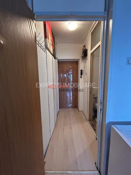 Dristor, Ramnicu Sarat, Rond, Scoala - 6