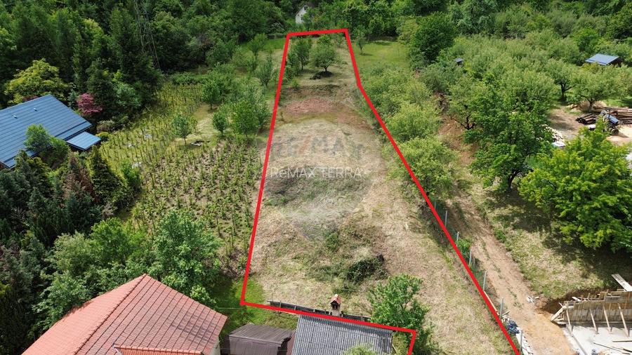 Valea Borcutului,Teren intravilan de vanzare, intre case - 4