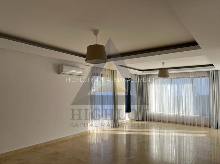 VILA CU PISCINA IN OXFORD GARDENS | 4 DORMITOARE | SCOALA AMERICANA - 5