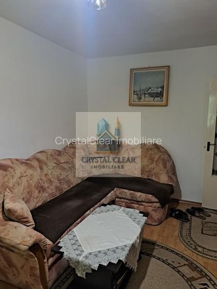 Apartament 3 camere - cartierul Dâmbu Pietros - 2