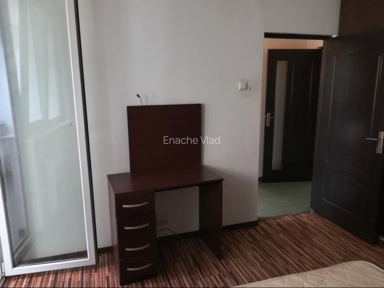 Apartament 3 camere decomandat – Titan– 110.000 € (negociabil) – 0723.322.094 - 2