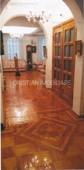 Vila DEOSEBITA, D+P+2, zona Ultracentrala - 5