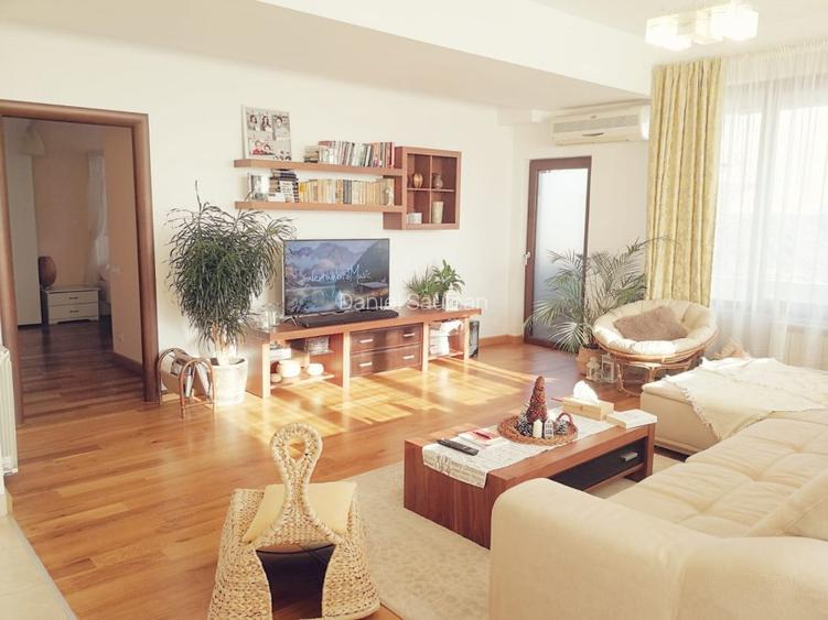 Apartament 3 camere, loc parcare subteran, living 50m2, zona Pod Constanta - 2