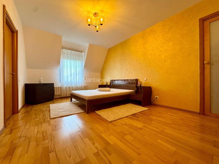 Vila 6 camere, complex rezidential cu piscina, Erou Iancu Nicolae - 12