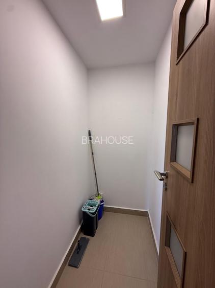 Apartament 3 camere de vanzare, Tractorul, parcare subterana - 7
