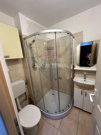 DE VANZARE - GARSONIERA  str. Motorului - 4