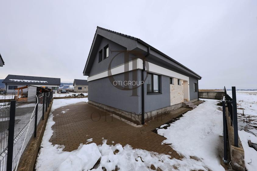 Casa individuala cu 540mp teren la cheie, langa KM 17 - 32