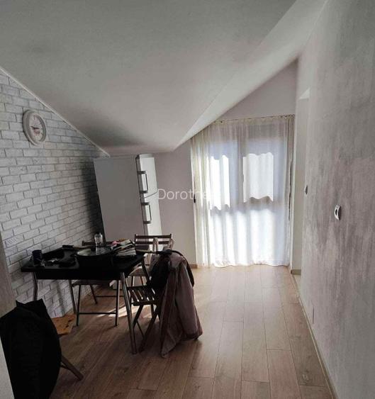 Apartament cochet de vanzare - 2