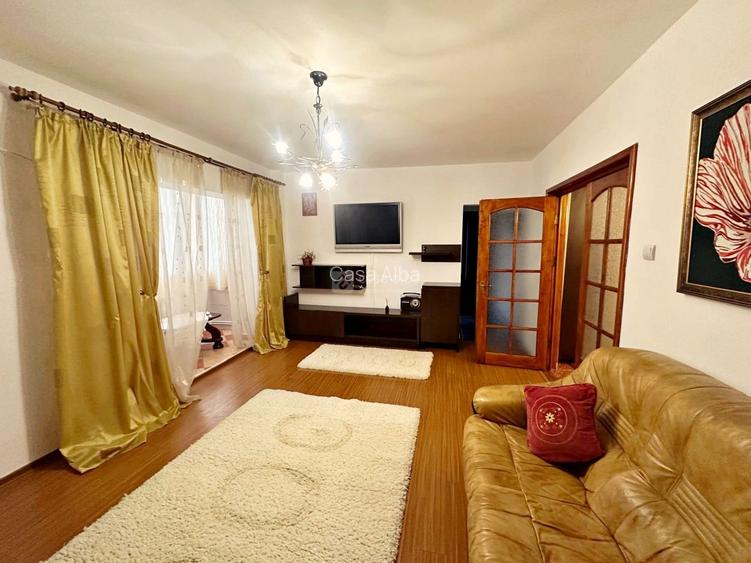 Mobilat & utilat, 3 camere, doua balcoane, bloc 1990, boxa & debara - 2