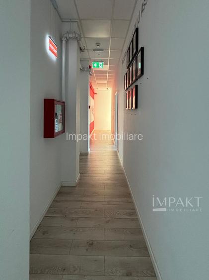 Spațiu comercial modern, zona-centrala complet amenajat pentru birouri - 11