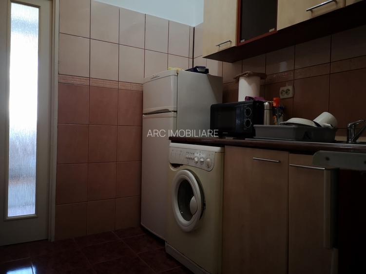 Garsoniera modificata și amenajată, zona Carpaților - 8