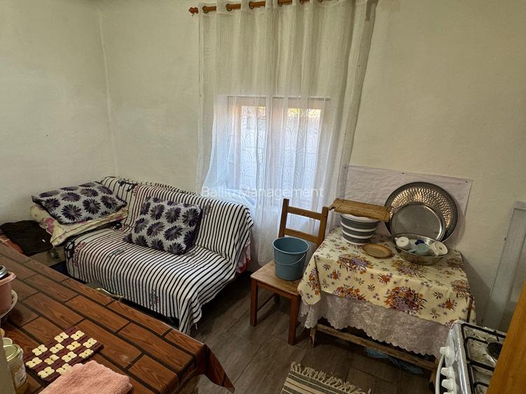 Casă de vânzare în Corbu – deschidere la strada principală! - 13