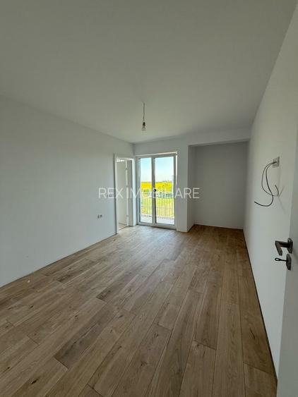 Duplex spatios cu teren generos - 8