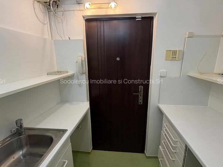 Spațiu parter cu destinație mixtă, zona fostă Lidia – 67 mp - 15