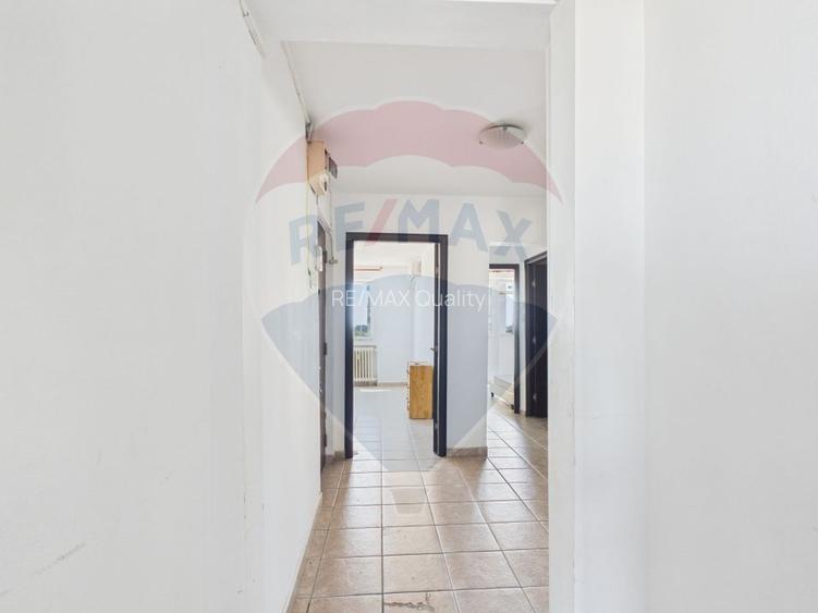 Apartament 4 camere cu vedere superbă la Lacul Tei - 8