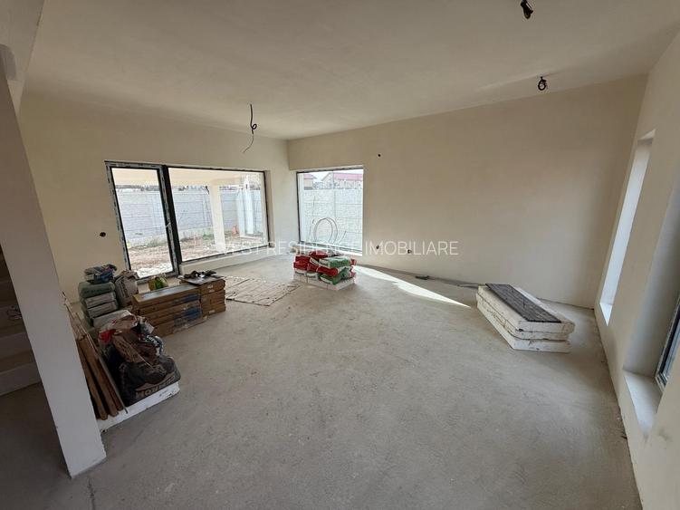 Casă individuală cu 4 camere in Domnesti. Comision 0 - 15