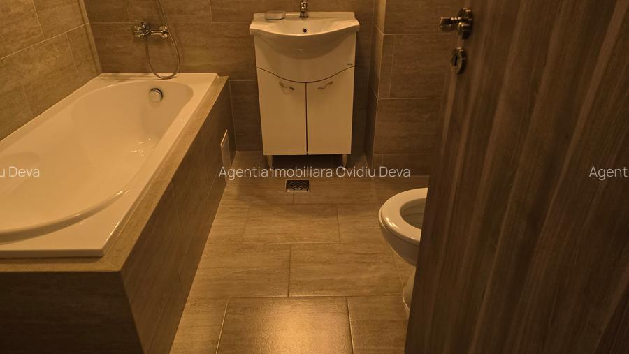 Vand apartament cu 2 camere decomandat in Deva, bloc de caramida din anul 2012, - 6