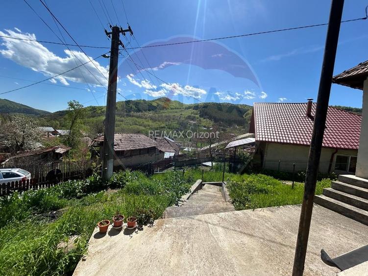Casa bunicilor, cu gradina, Lera, Buzau! - 12