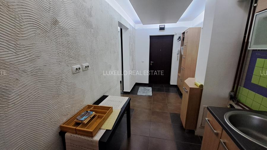 Apartament 3 camere, renovat, poziție retrasă (nu la bulevard) – Metrou 500 m - 23