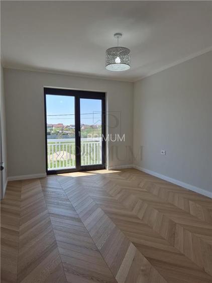 DUMBRAVITA - VILA DE LUX - 5 CAMERE - TEREN 1000 MP - GARAJ - POZITIE EXCELENTA - 10