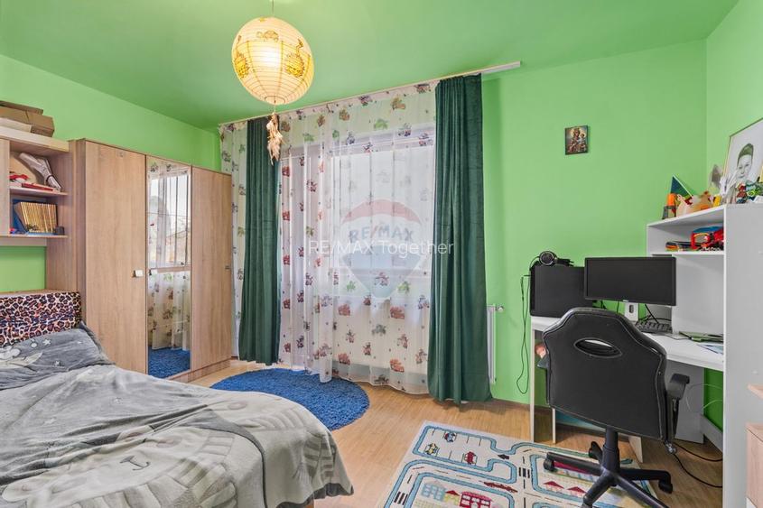 Casă / Vilă cu 6 camere de vânzare - Oraselul Copiilor - 25