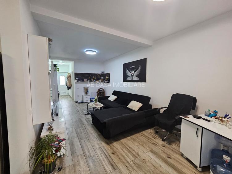 Duplex pe parter, între Moșnița Nouă și Urseni, cu 2 băi, 2 terase, comision 0% - 3