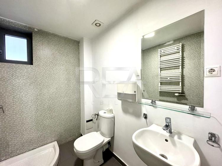 5 camere cu promenada la lac, parcare si boxa incluse - 15