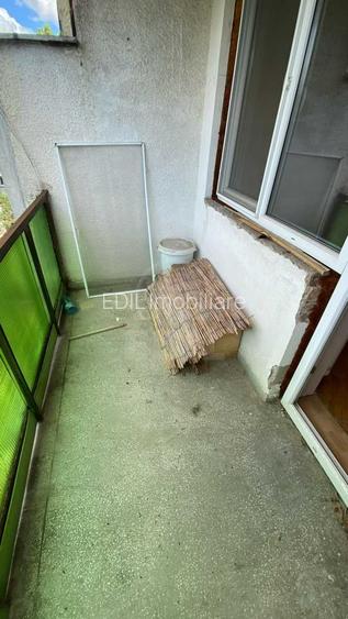 Apartament de vânzare, 3 camere, 54 mp, Plopilor - 9