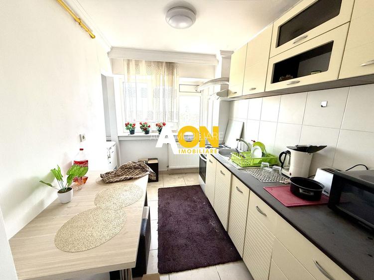 De vanzare apartament 2 camere, vedere superba Cetatea Alba Carolina - 5