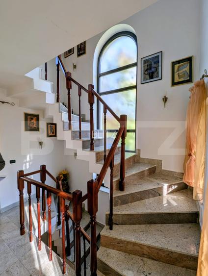 Resedinta de lux in Bucium cu teren generos – finisaje premium - 6