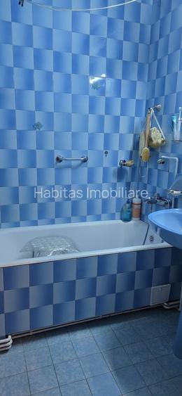 Apartament de vânzare – Piața Abator, etaj 1, decomandat - 13