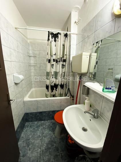 Garsoniera spatioasa moderna, 3 minute metrou Costin Georgian, etaj 5 - 6