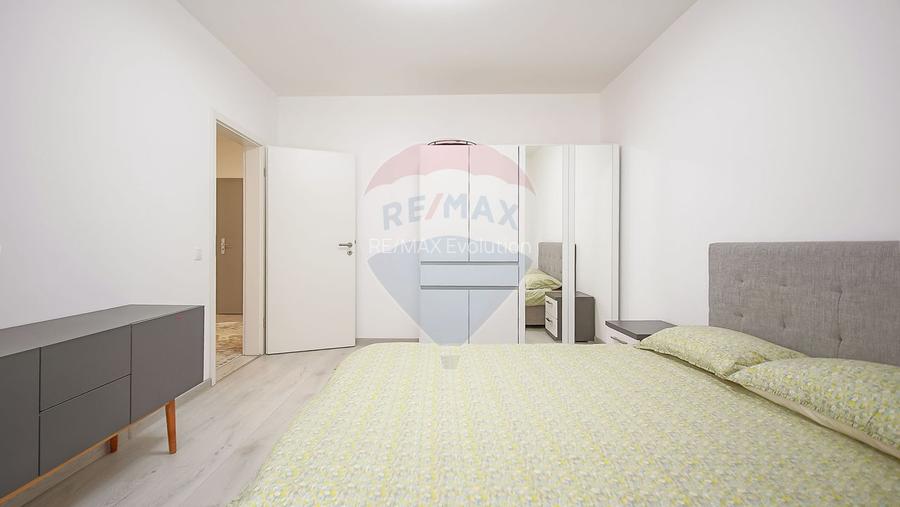 PRIMA INCHIRIERE|3 CAMERE CU BALCON DE 13 MP|LOC DE PARCARE SI BOXA - 13